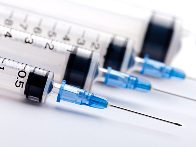 注射器自动吸塑包装机：提升医疗耗材生产效率与包装质量的焦点装备